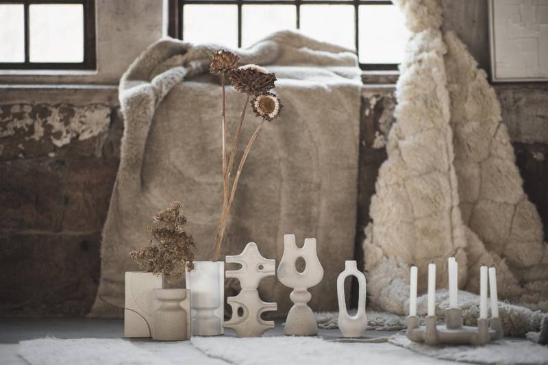 Willow vase, offwhite
